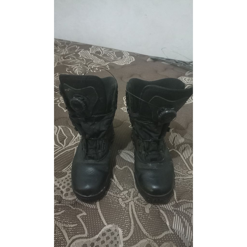 Sepatu PDL vigoroso