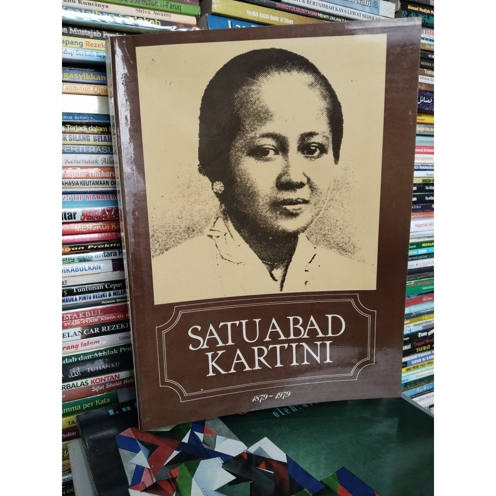 SATU ABAD KARTINI 1879-1979