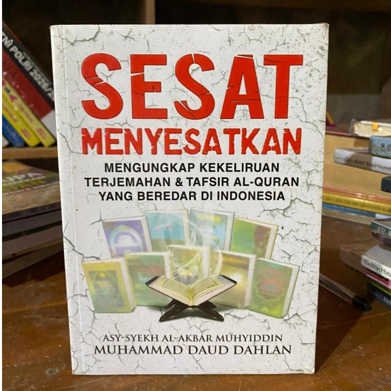 Sesat Menyesatkan - Muhammad Daud Dahlan