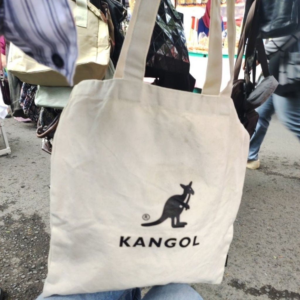 totebag kangol kanvas butuh cuci