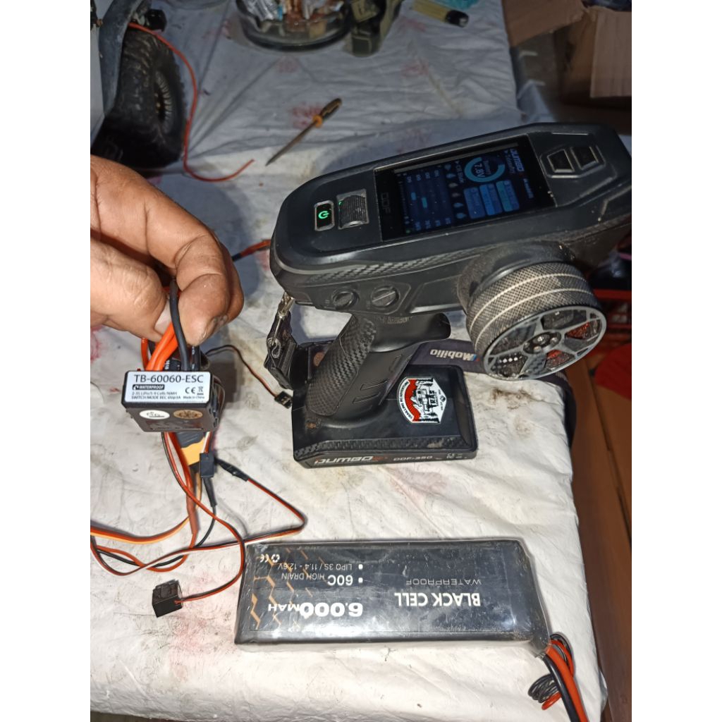 Paket pensiun RC KYX V8