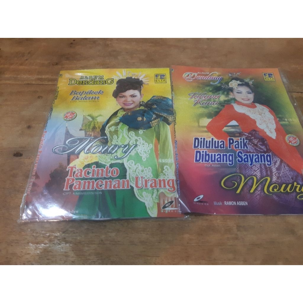vcd moury minang album