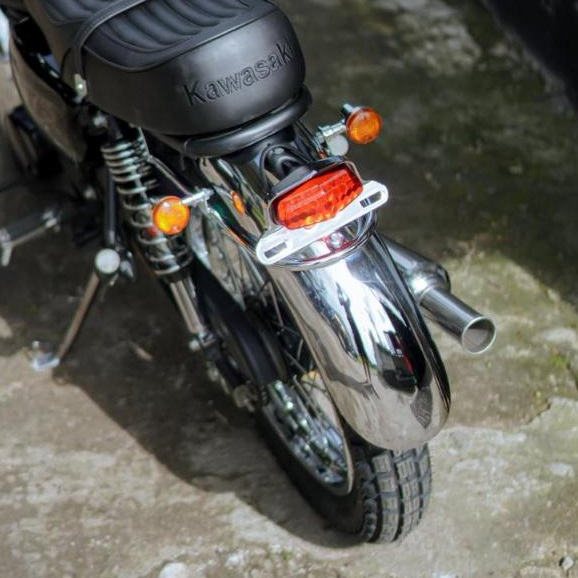 Spakbor Belakang Chrom Kawasaki W175 Custom British Style Plus Stoplamp British
