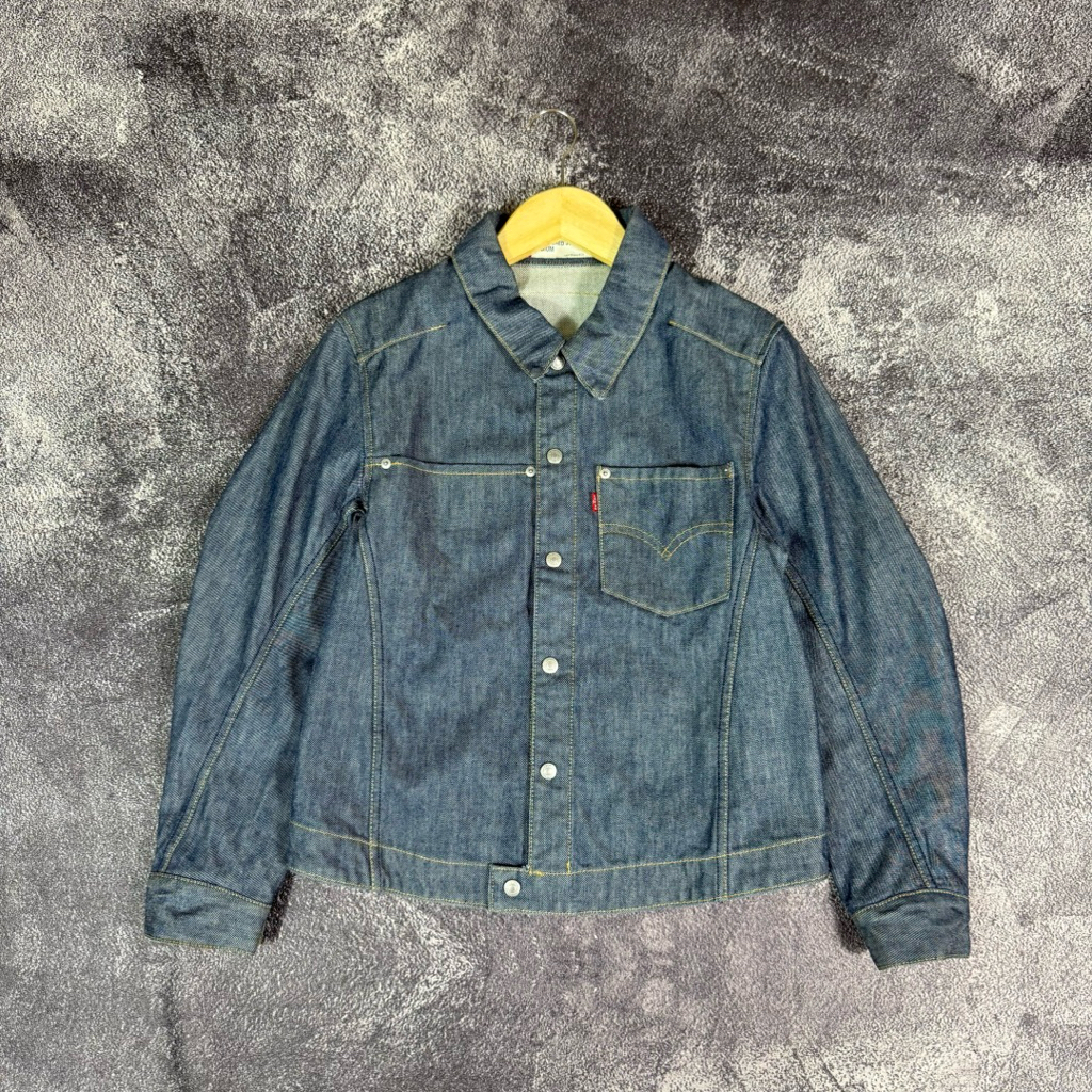 Levi’s trucker jacket jeans