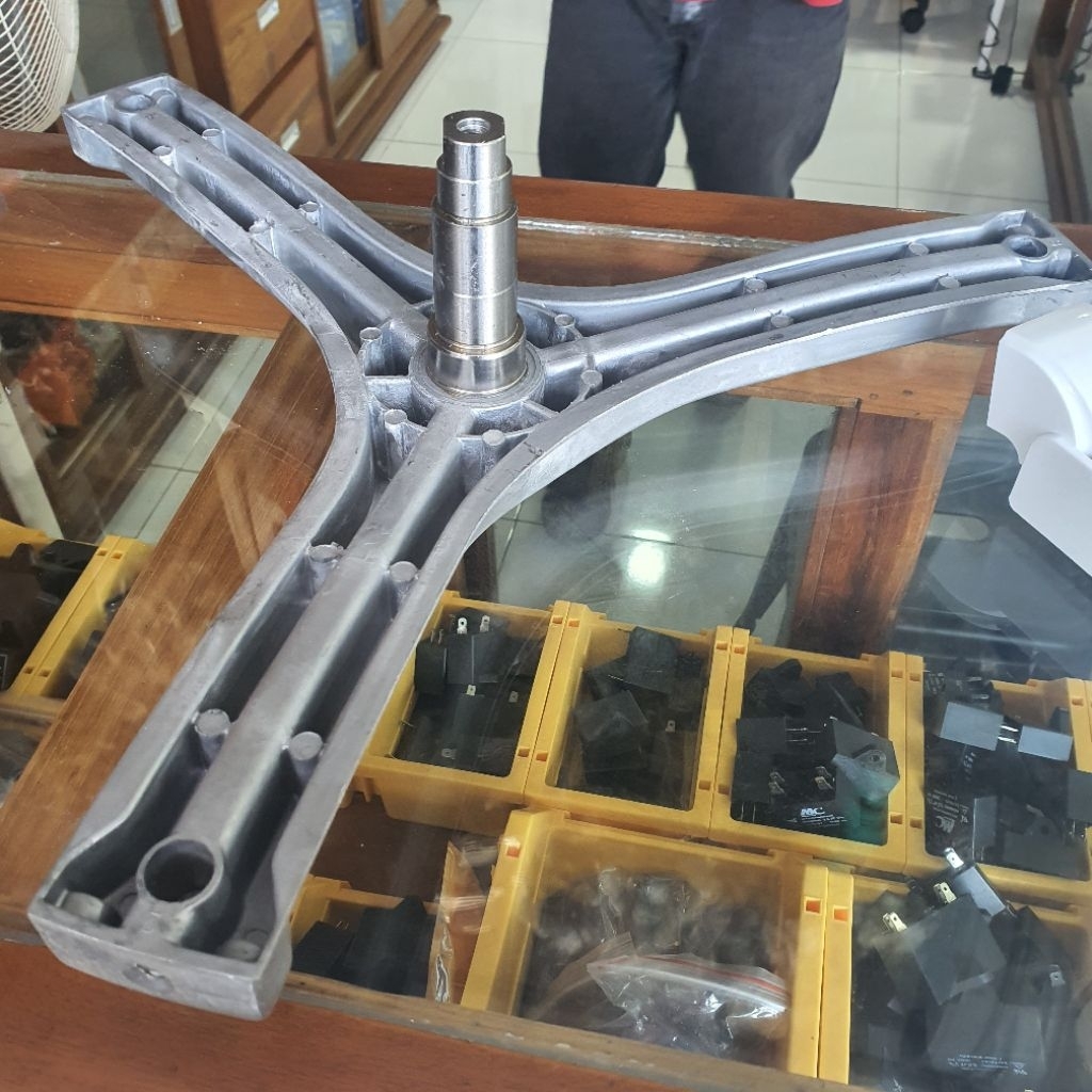 segitiga mesin cuci front loading Sharp ESFL1073W