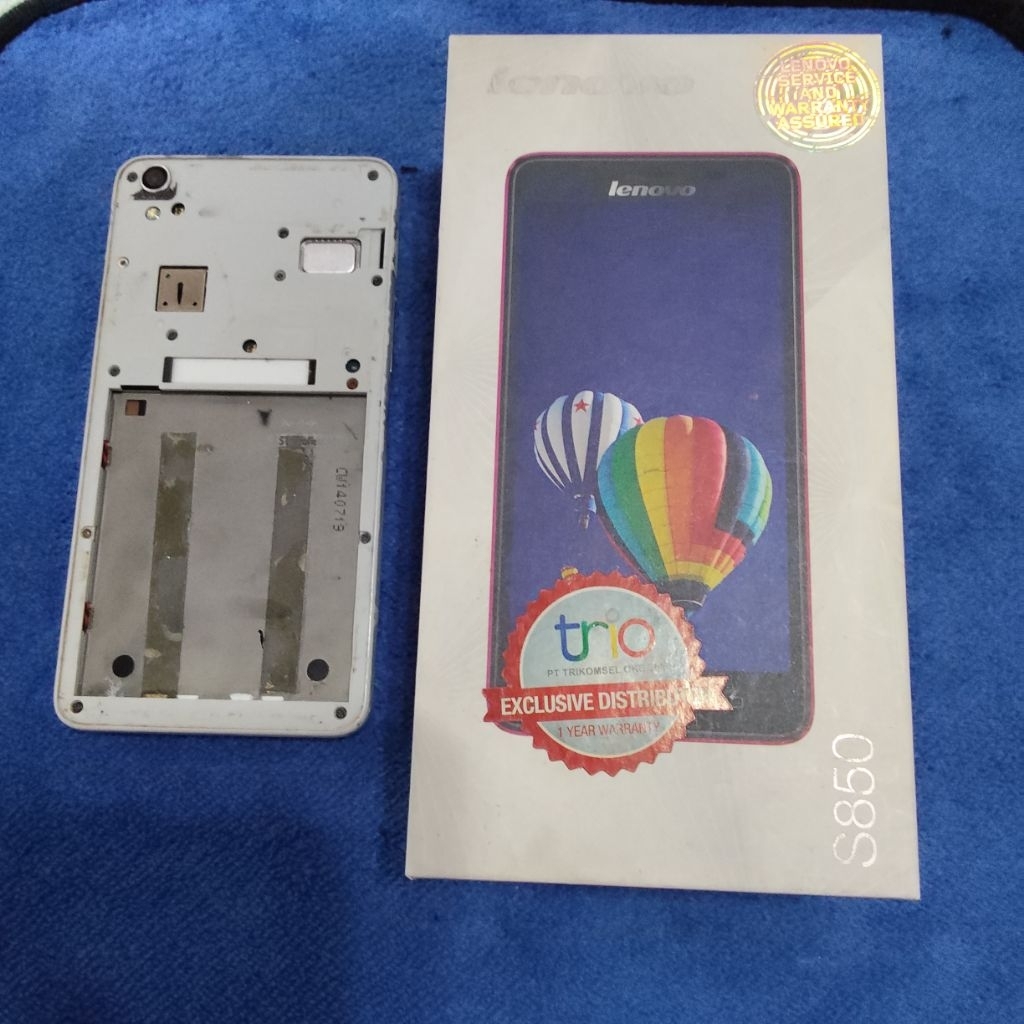 HP Handphone Lenovo S850 bekas. Baca deskripsi