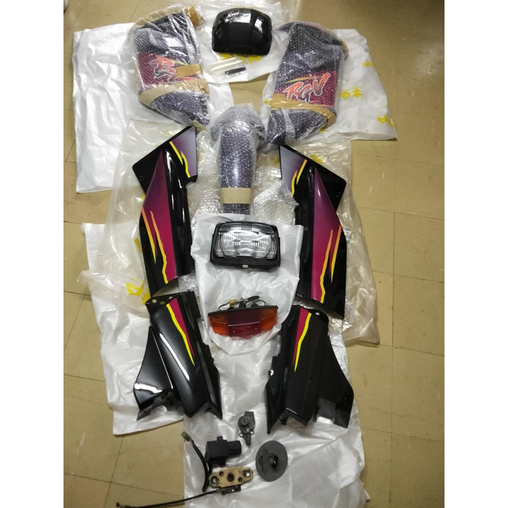 Body Set Suzuki RGV 150 Megatone Original baru nos