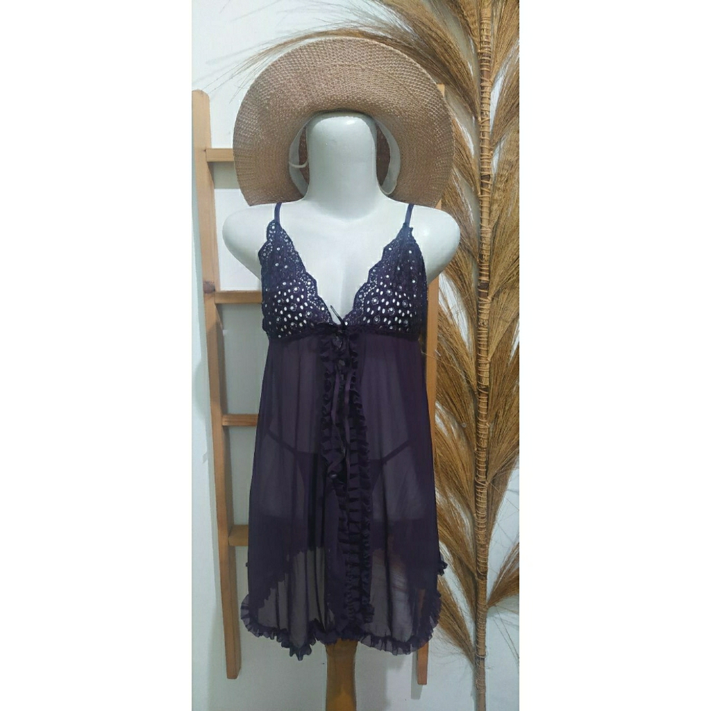 Lingerie satu set warna ungu