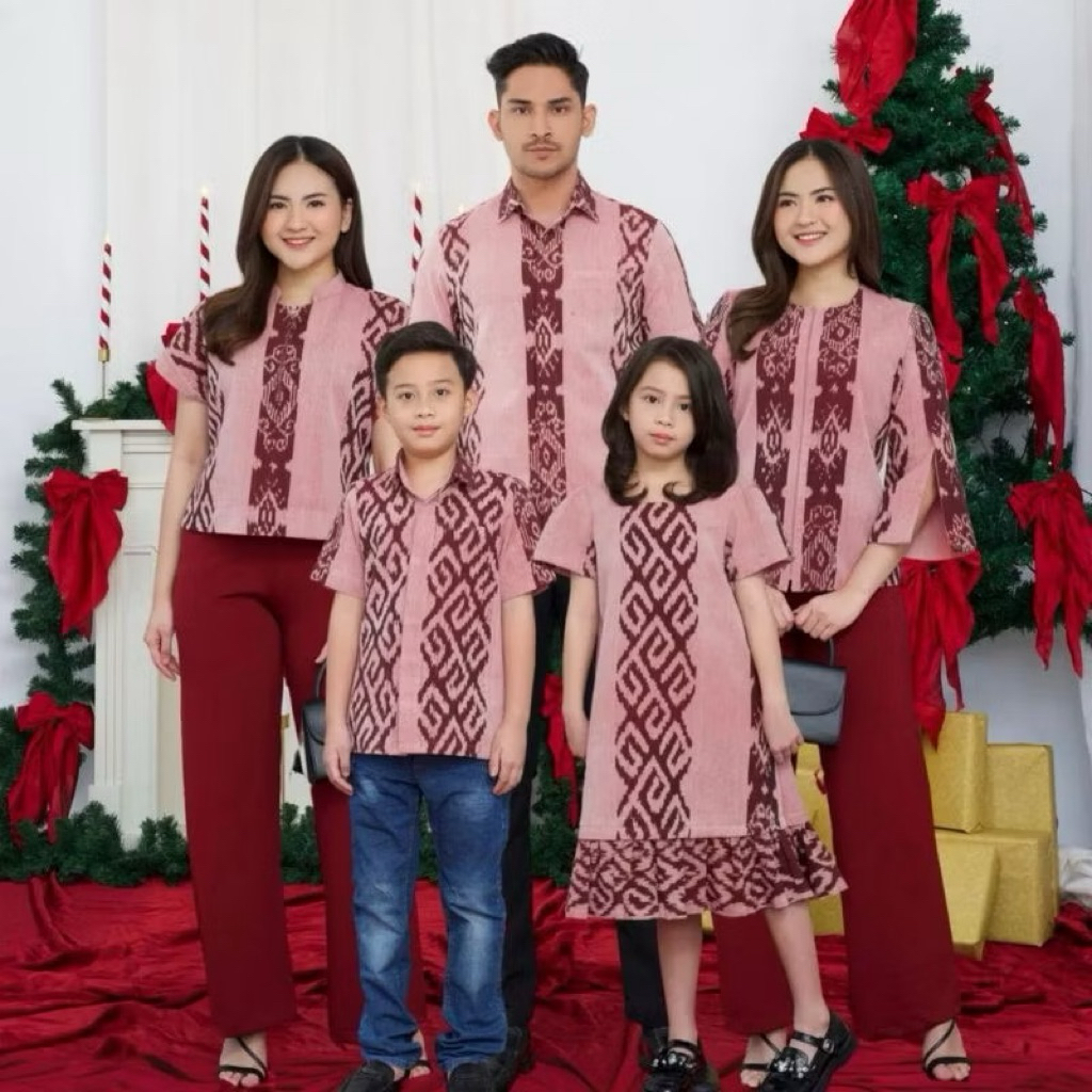 Set Keluarga/Seragam Keluarga Batik Tenun Blanket Halusan Motif Toraja Pink-Kemeja Tenun-Dress Tenun