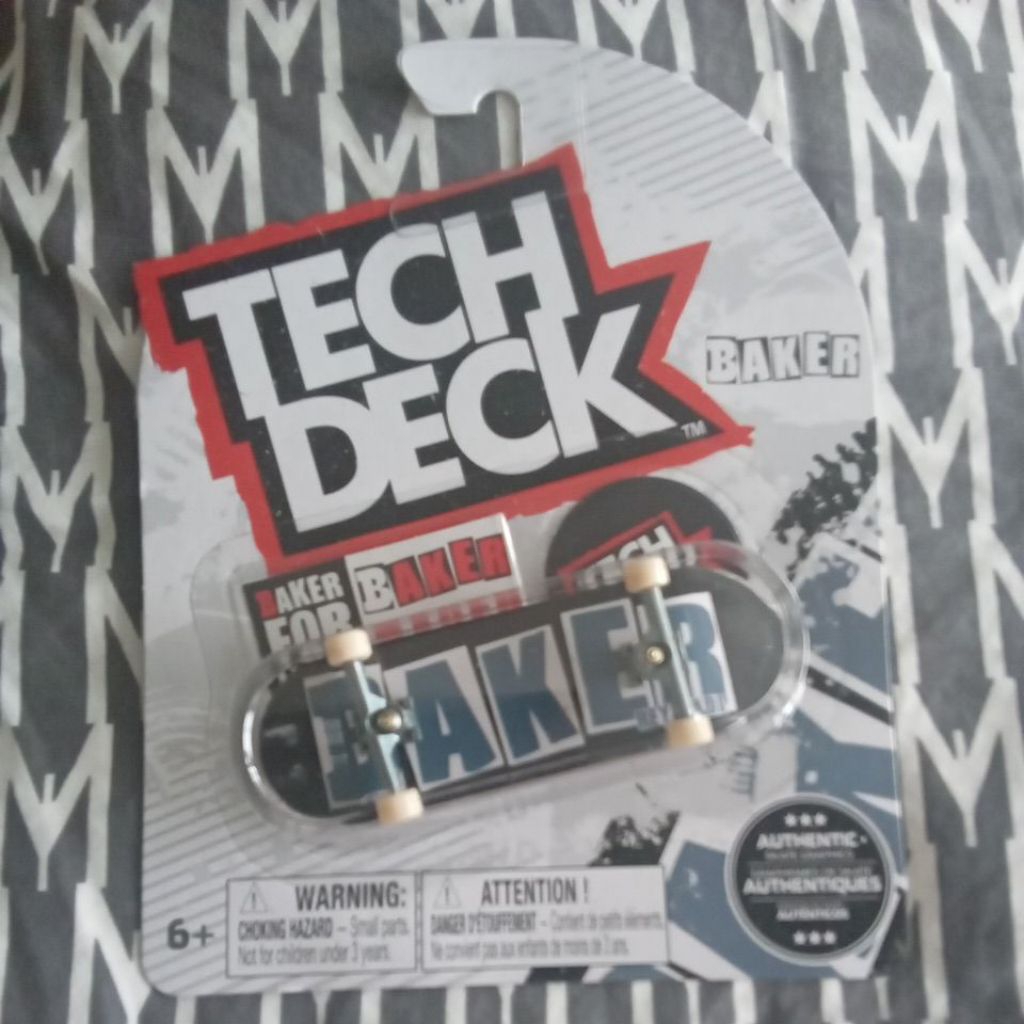 baker tech deck tampo baker