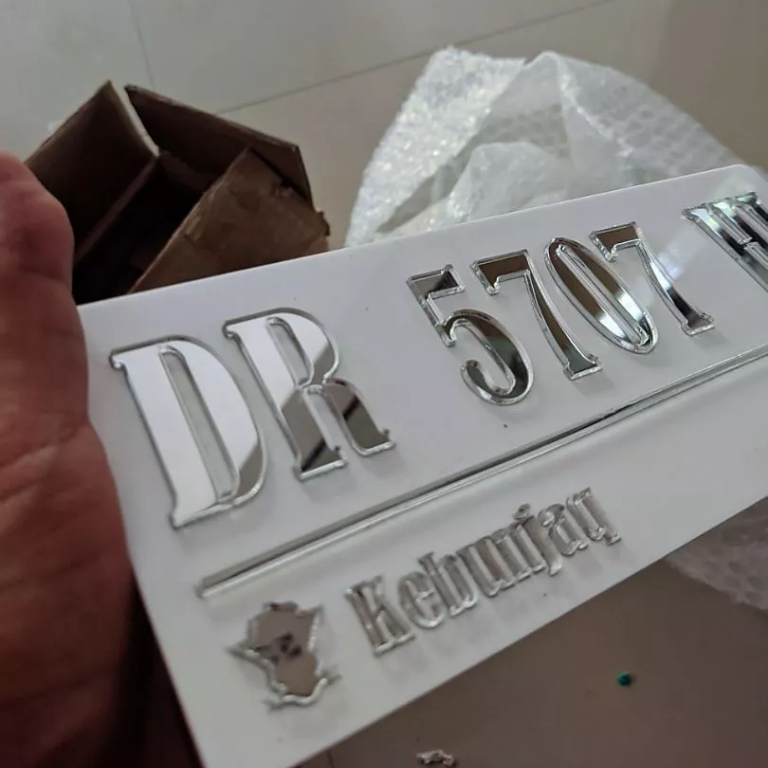 Plat Nomor Motor Akrilik/ Plat Nomor Motor Custom Variasi
