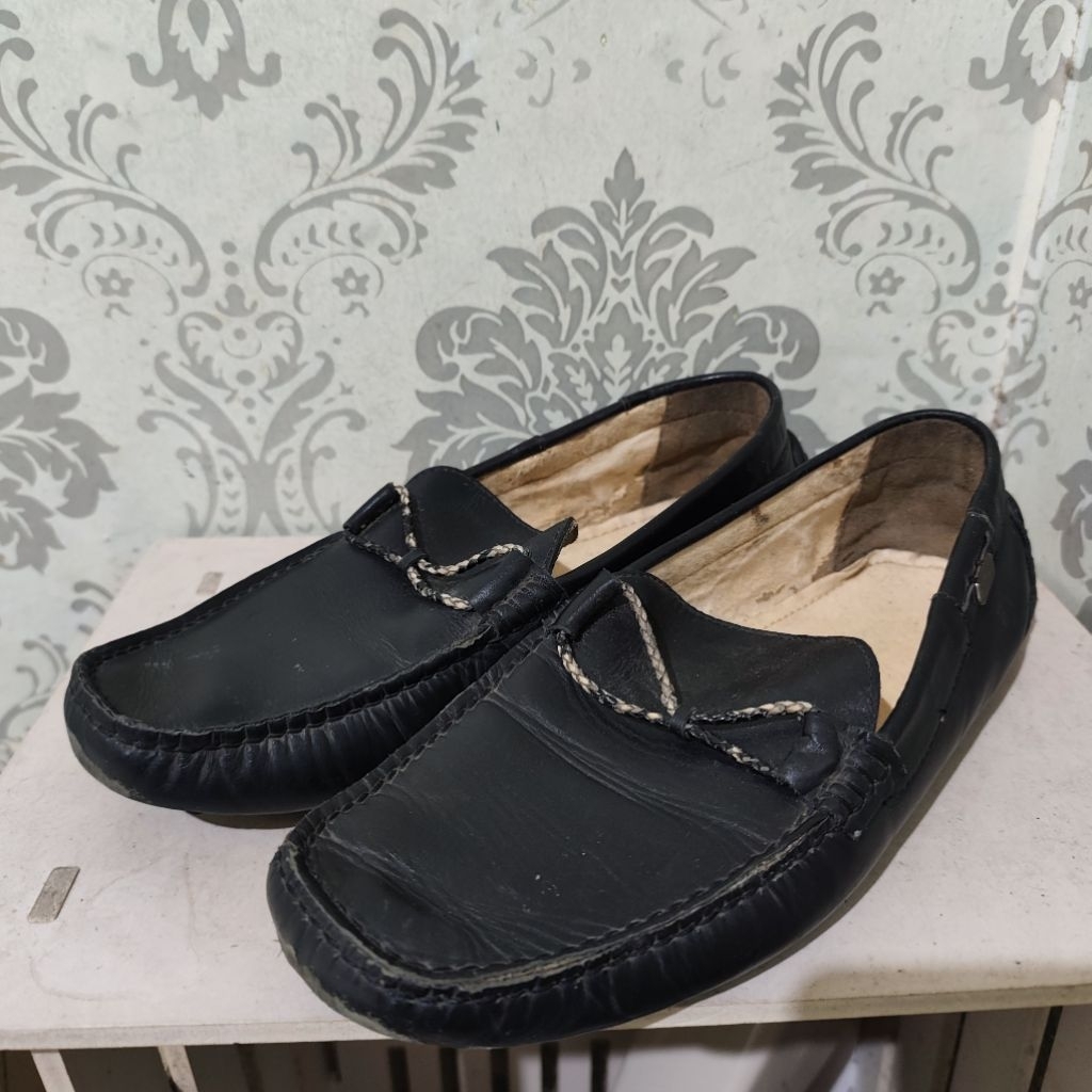 Sepatu Slip on pria kulit asli size 41 seken