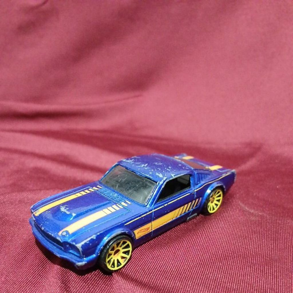 Hotwheels '65 MUSTANG FASTBACK