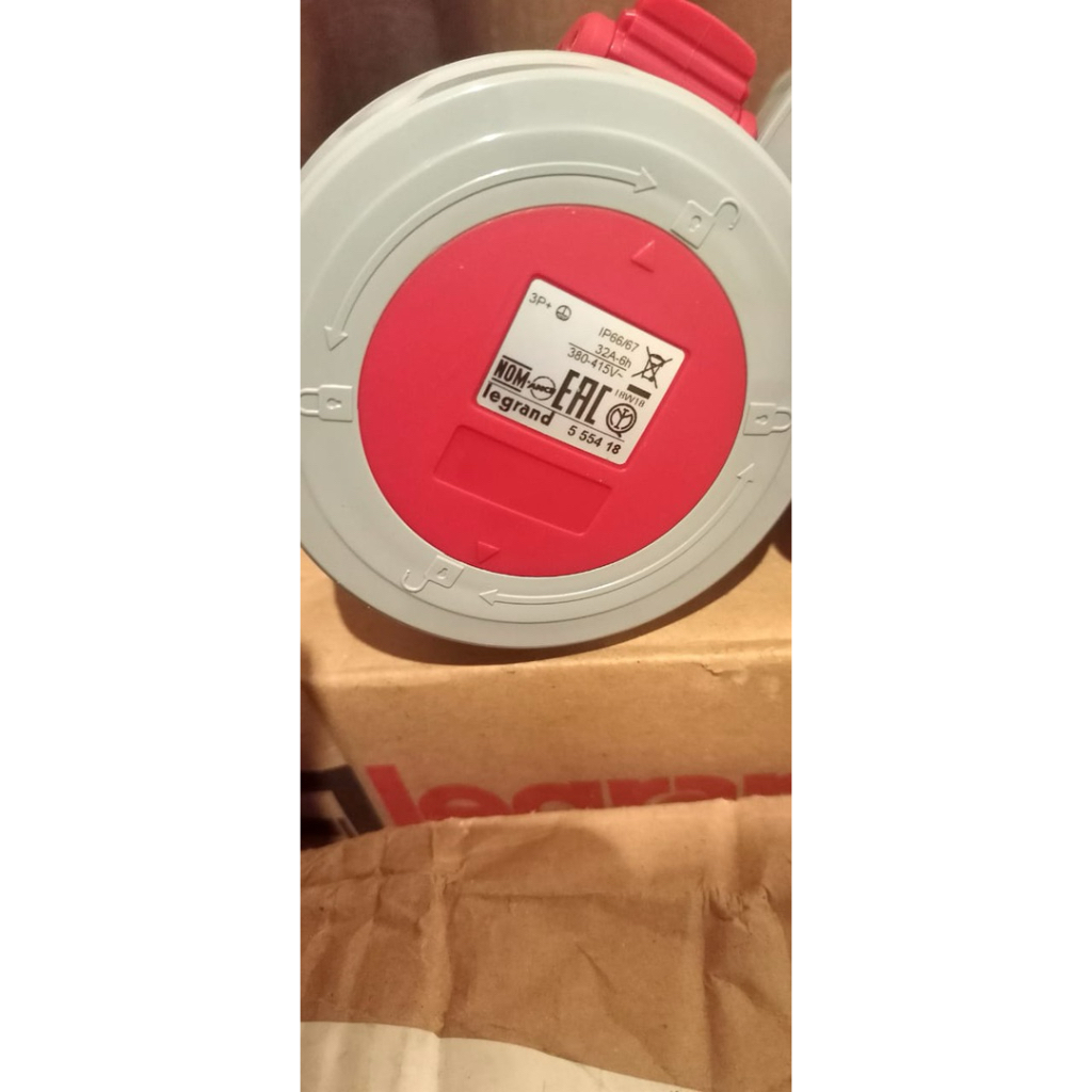 Legrand type 5 554 18  32A  Ip66/67