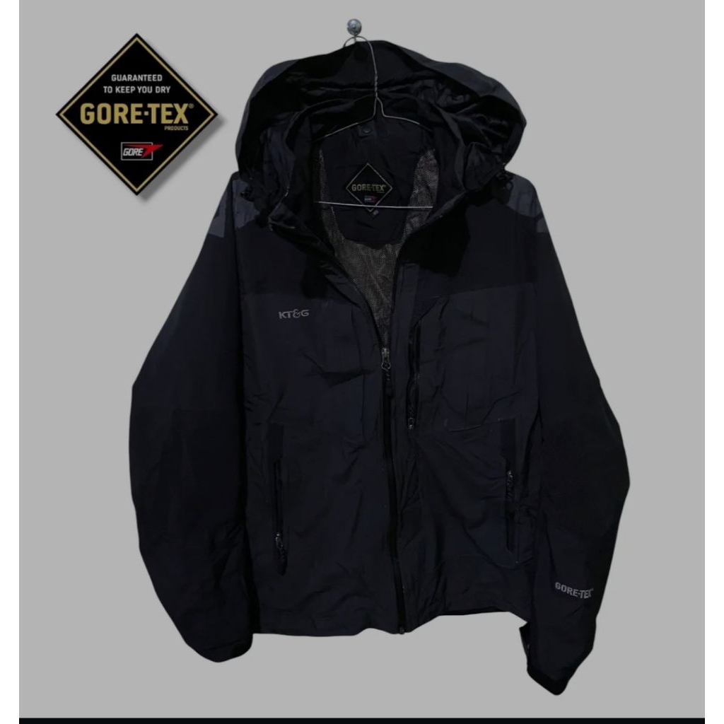 Jaket outdoor goretex gorpcore second like new free jaket