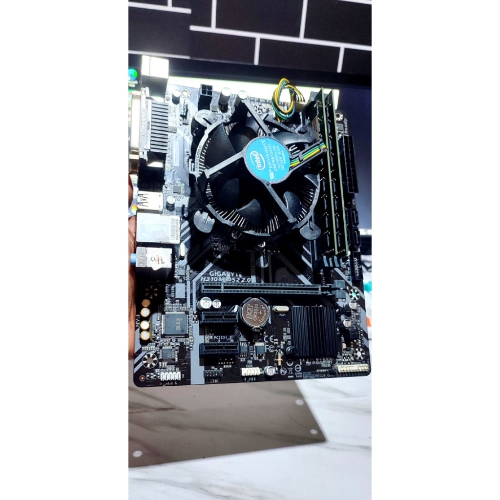 Paketan mobo G5400 ram 8gb ddr4