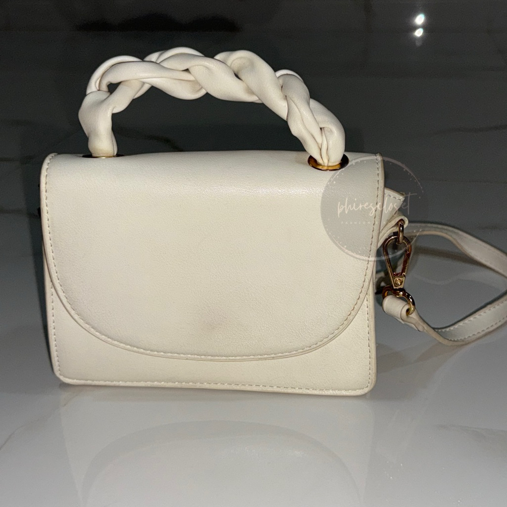 PRELOVED - MAX FASHION White Sling Bag - Tas Wanita Putih