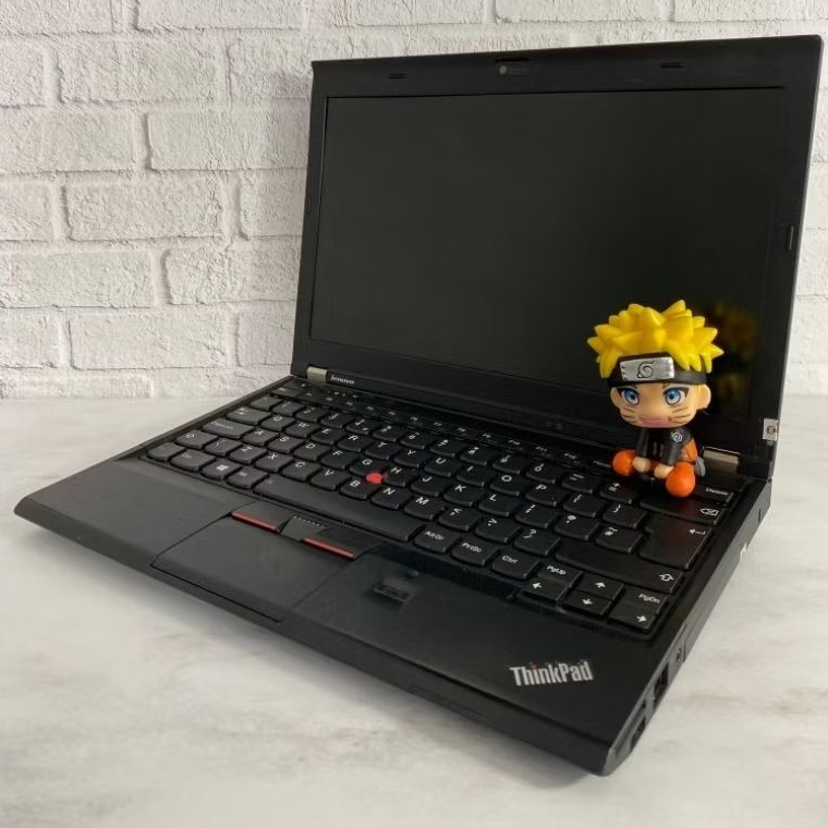 Laptop Bekas Bergaransi | Siap Pakai | Kualitas Terbaik & Harga Terjangkau