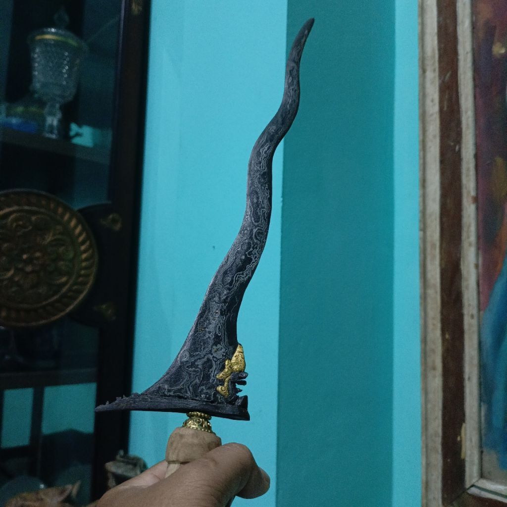 keris nogo siluman kinatah emas