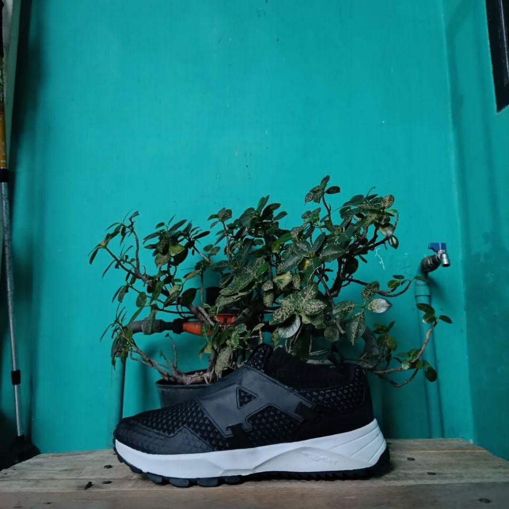 sepatu treking casual outdoor slip on salewa size 40