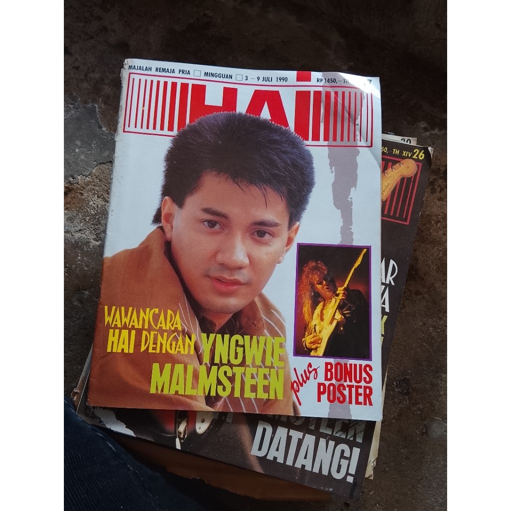 MAJALAH HAI