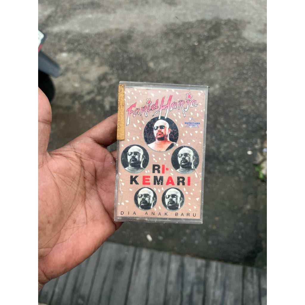 Kaset Pita Farid Harja