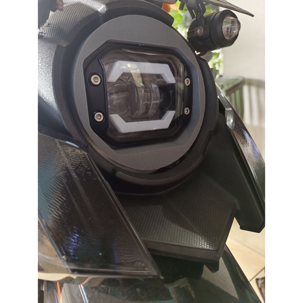 W.B Dudukan Lampu depan X-Ride 115 xride115 x ride 115 , daymaker KLX
