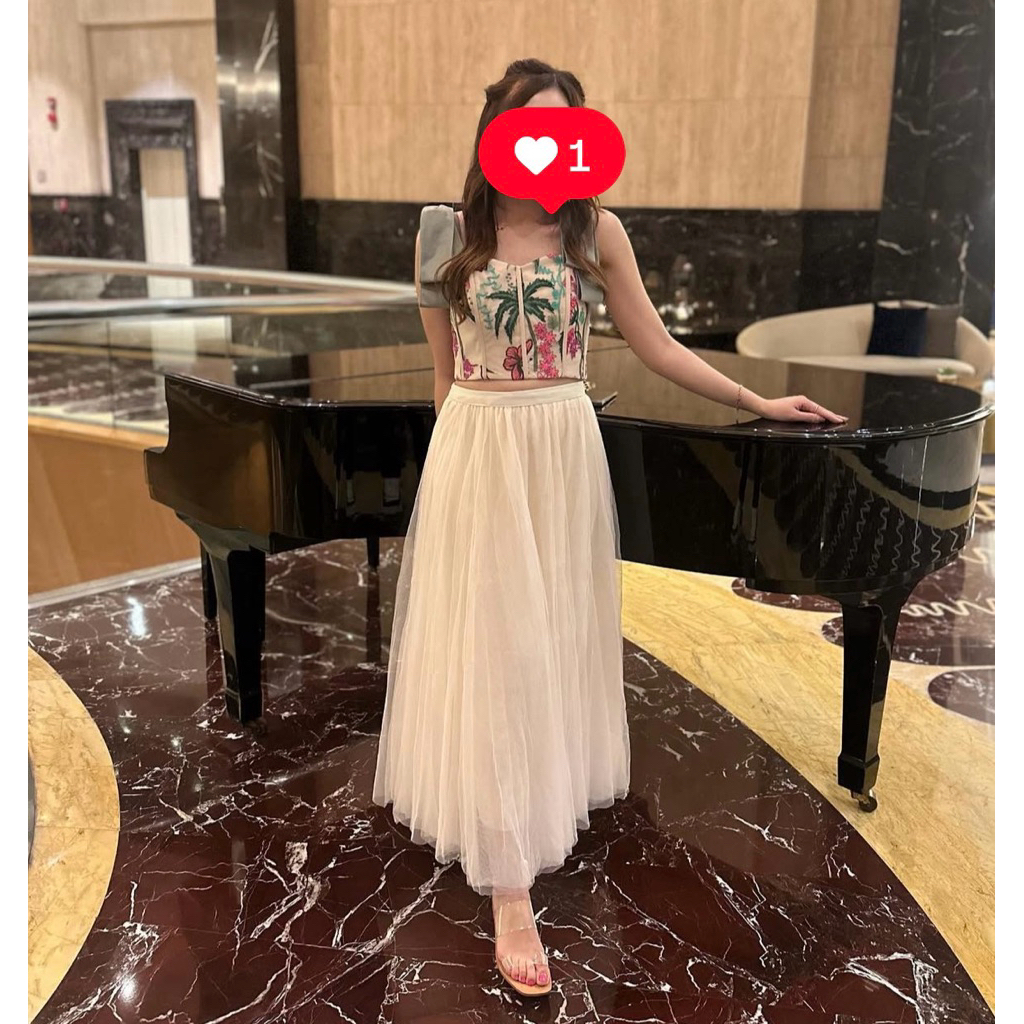 PRELOVED TOP POISE24