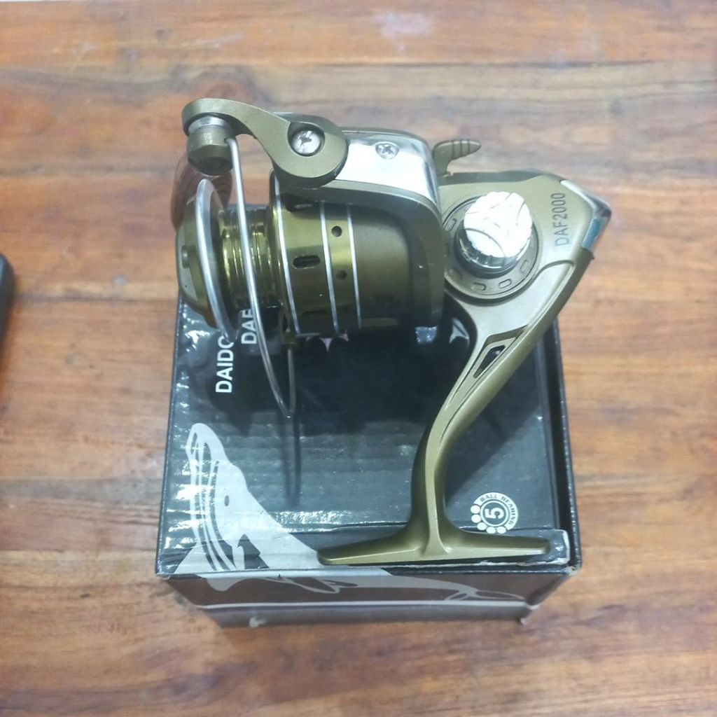 Reel Pancing DAIDO DAF2000