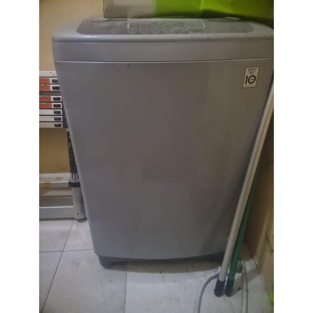 Mesin cuci LG 9kg 1tabung preloved