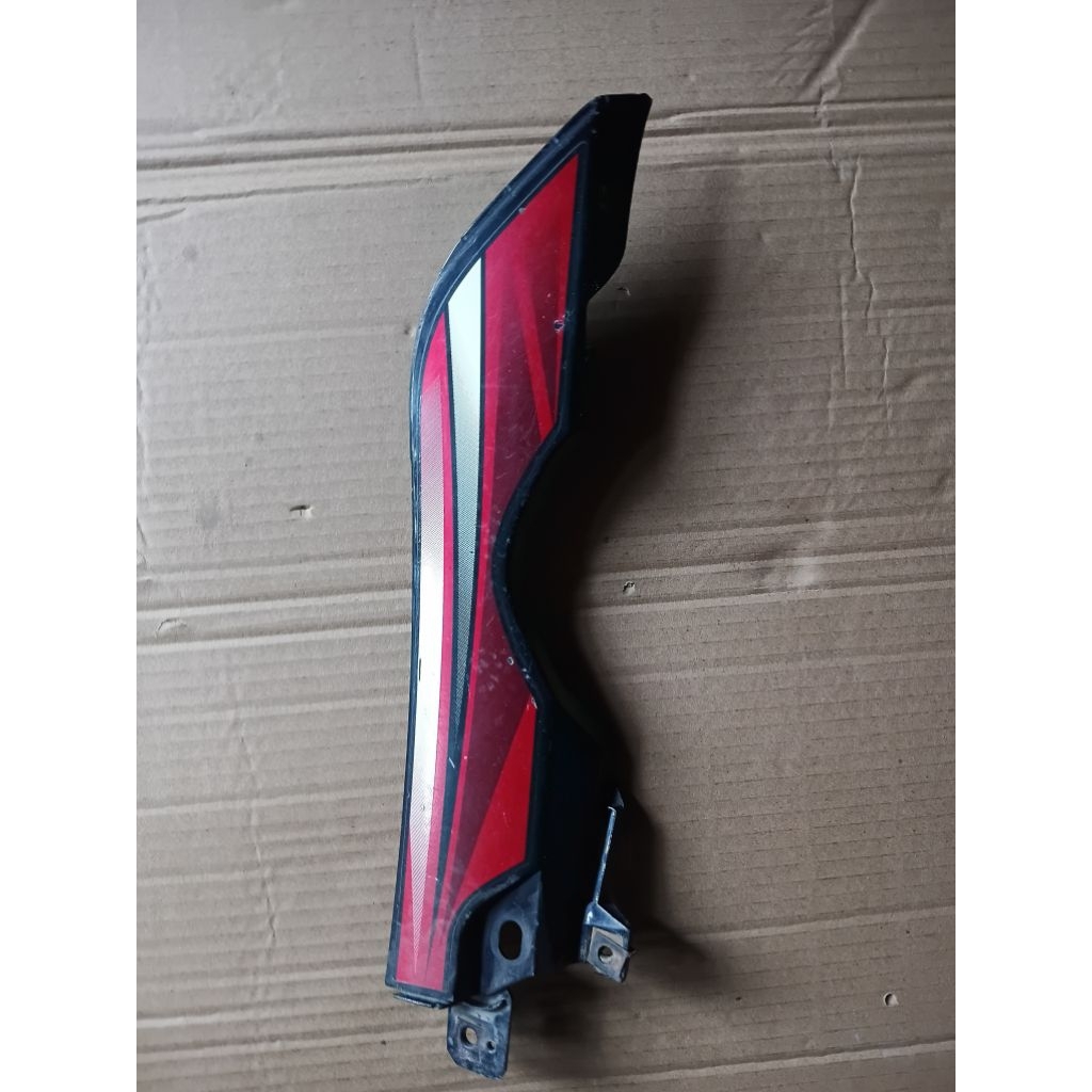 panel sambungan body jupiter z1 bagian depan original