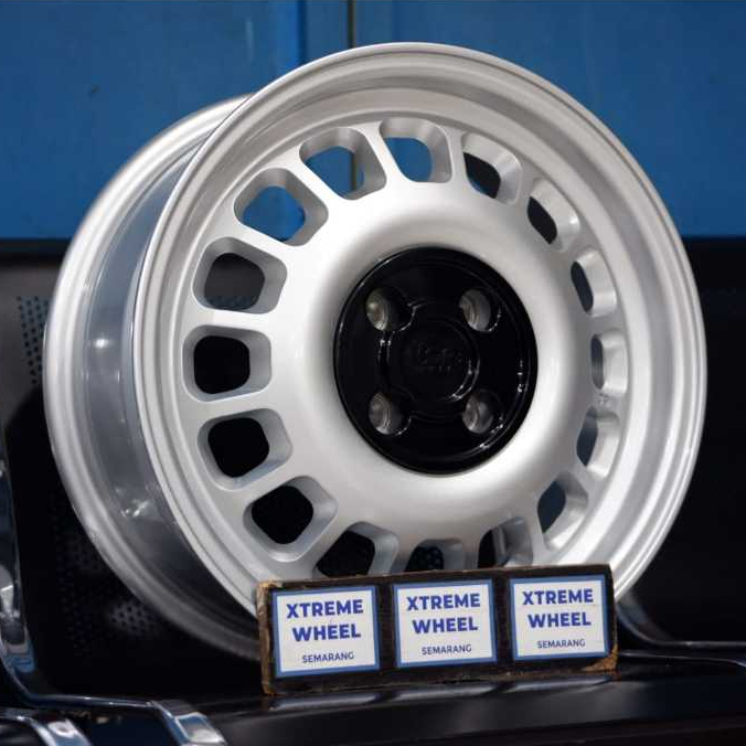 Velg Mobil Racing Ring 15 Model Rally Lebar 6,5 Pcd 4x100 Et42 Silver
