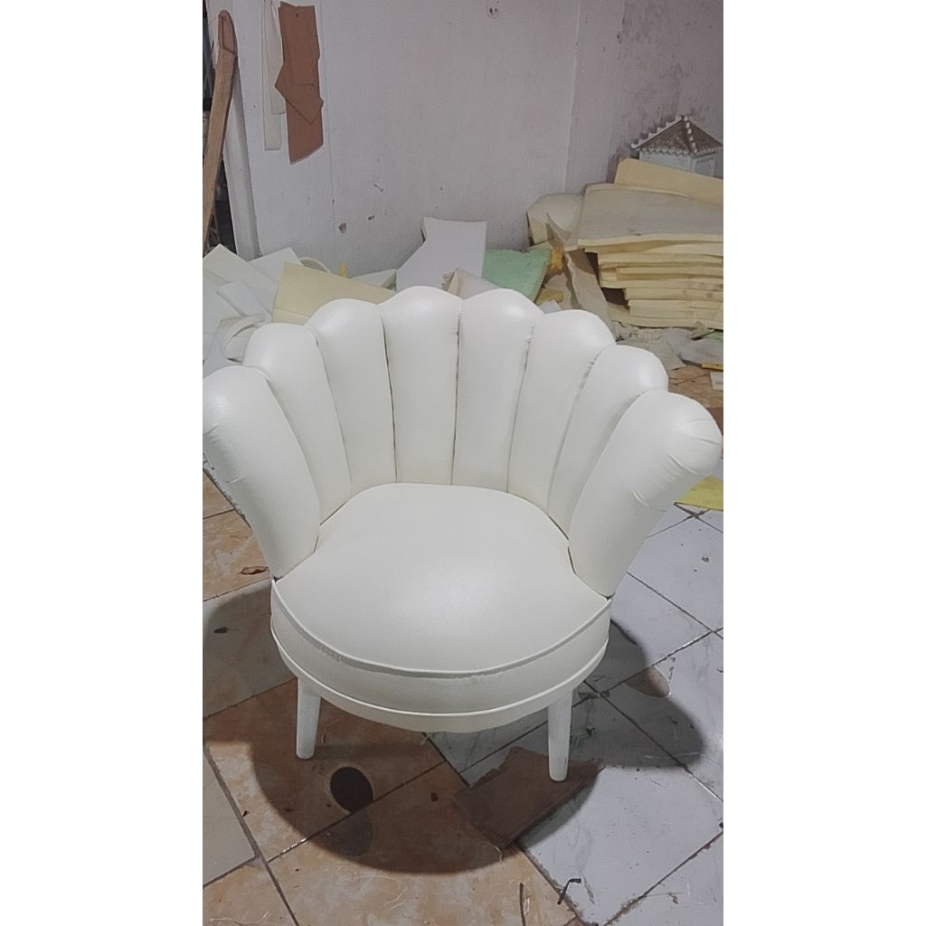 kursi kerang single.