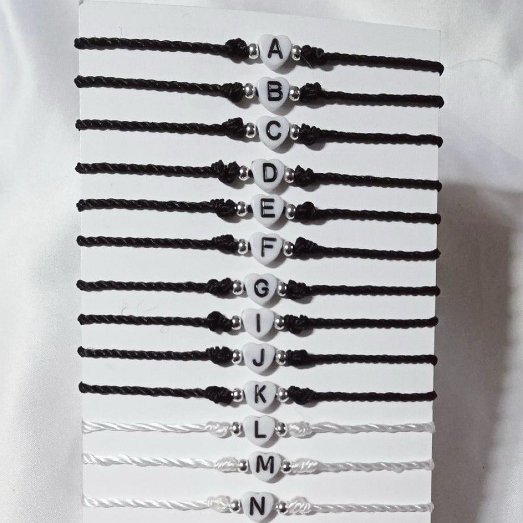 ( BELI 5 GRATIS 1) Gelang Custom Alfabet Bentuk Love Putih | Gelang Inisial Nama | Gelang Nama Custo