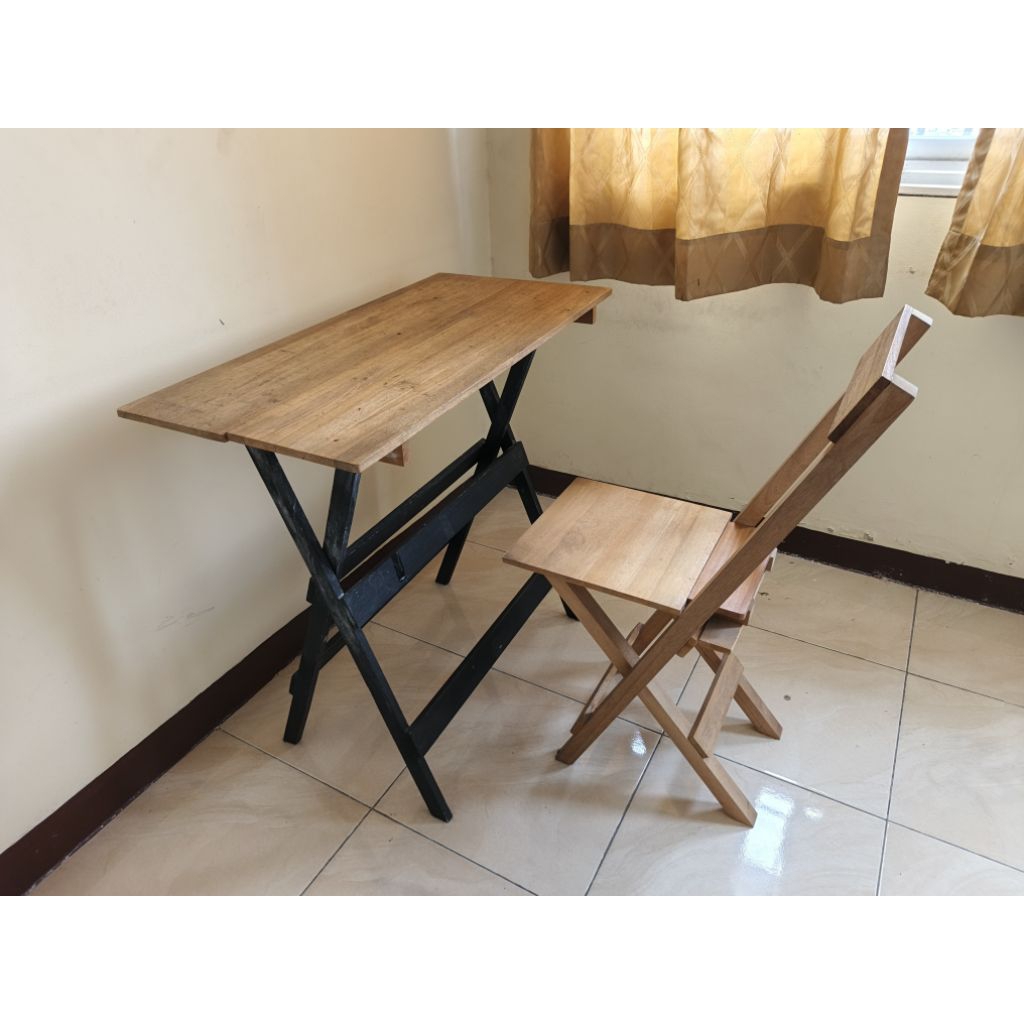 Meja Kursi Kayu Lipat