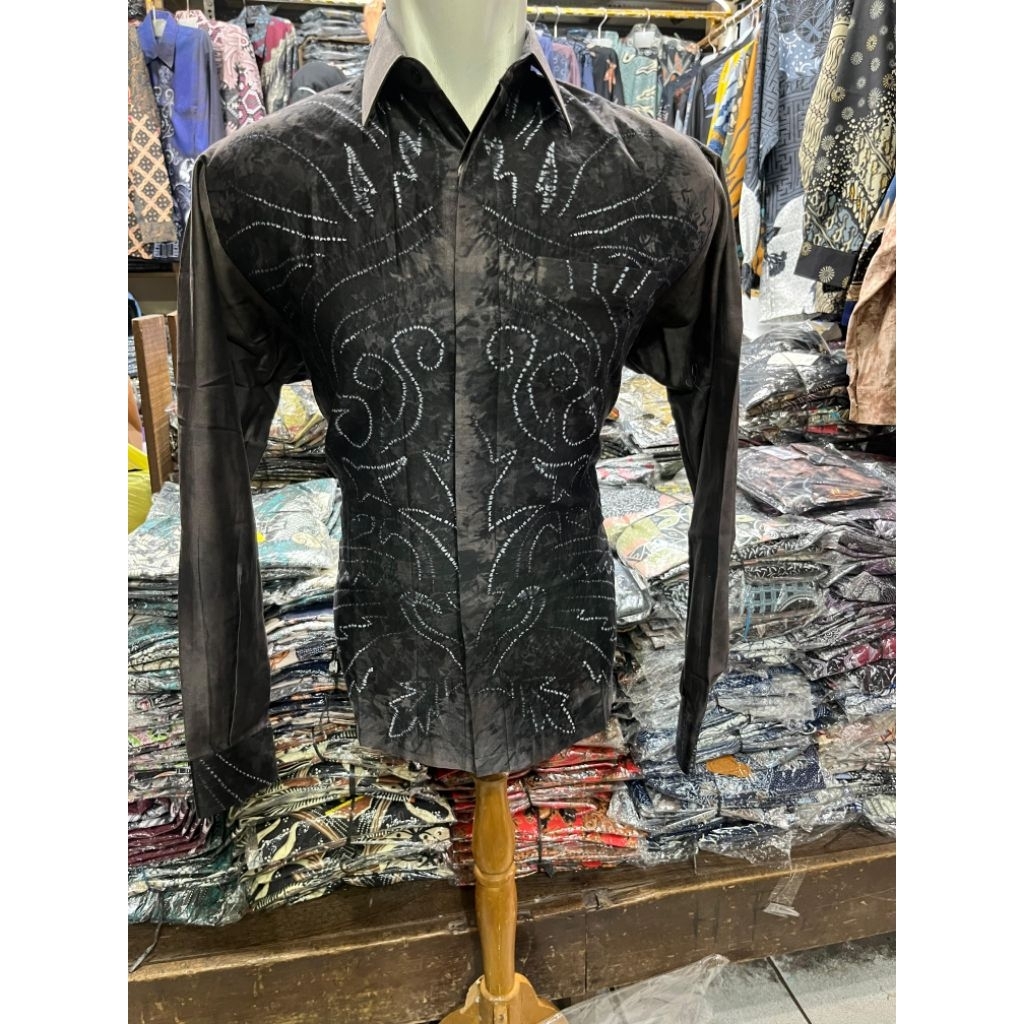 BAJU KEMEJA PRIA MOTIF SASIRANGAN KHAS BANJAR