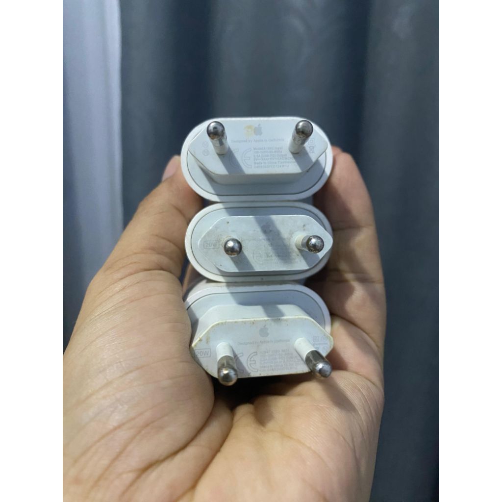 charger iphone 20watt.