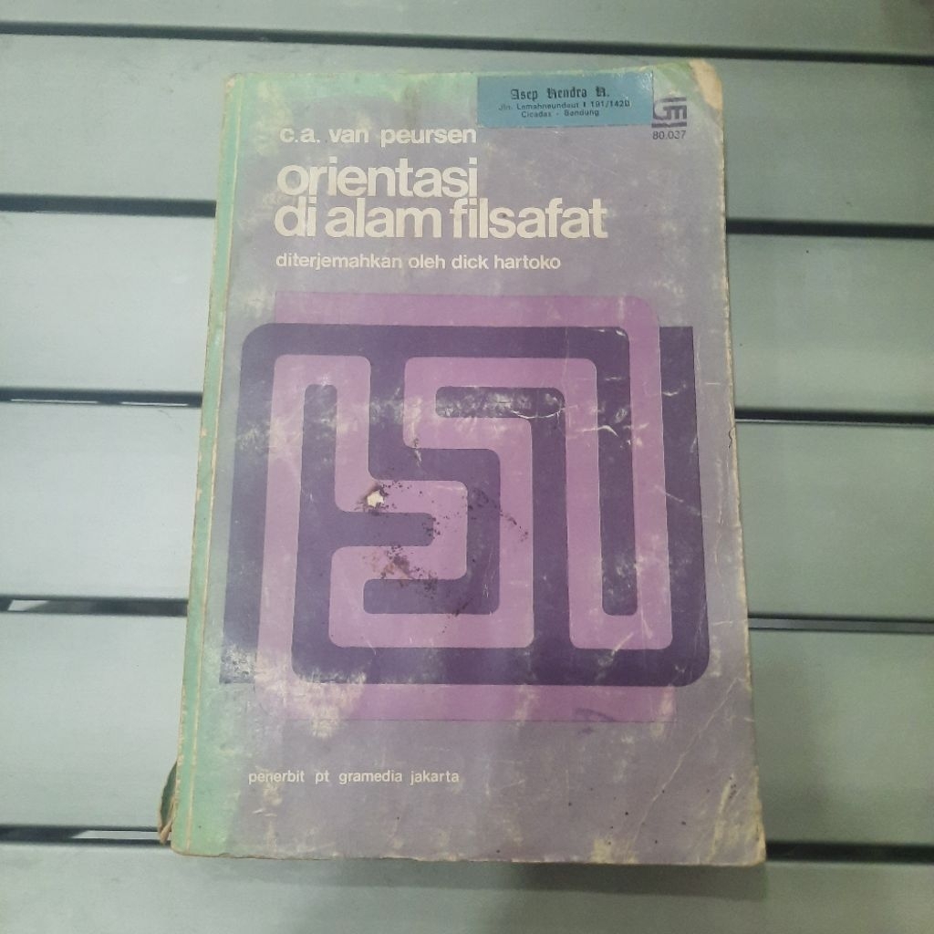 orientasi dialam filsafat