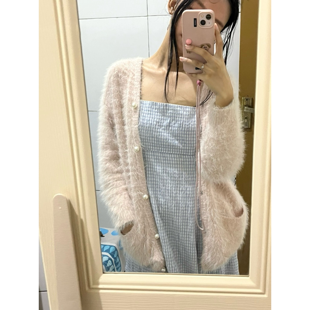 cardigan bulu fuzzy flufy anggora lembut