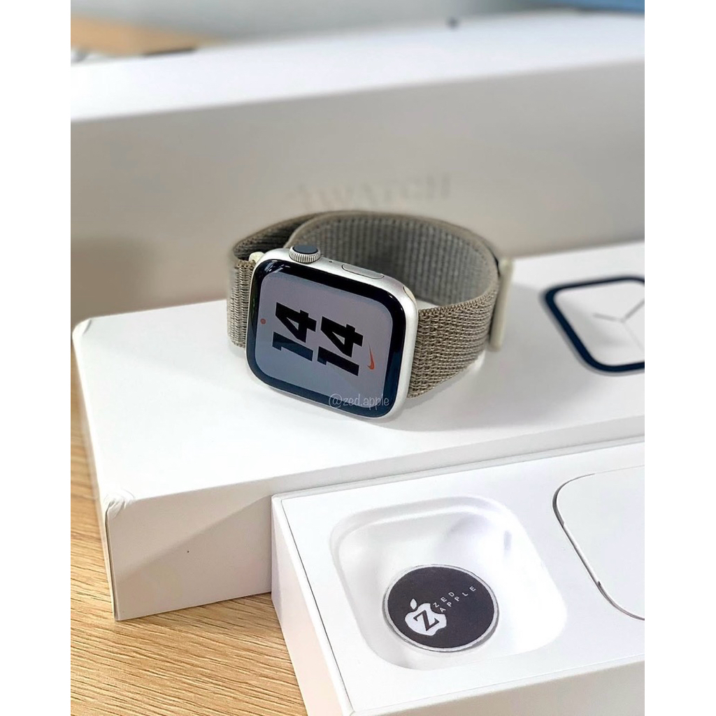 iWatch Series 4 Second