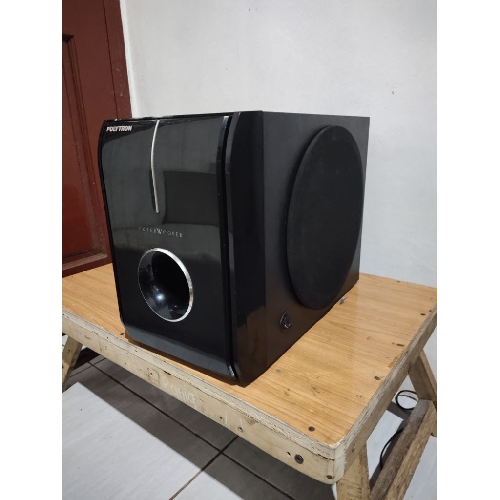 SUBWOOFER  AKTIF POLYTRON 6 INCH 5.1