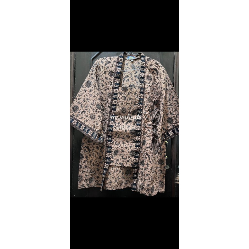 Batik Kimono Modern