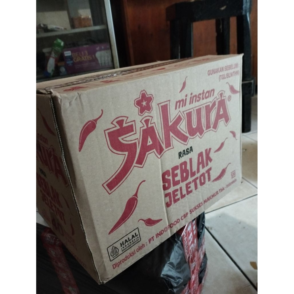1 dus 40 bungkus Mi sakura mie instan kuah hot jeletot exstra pedas