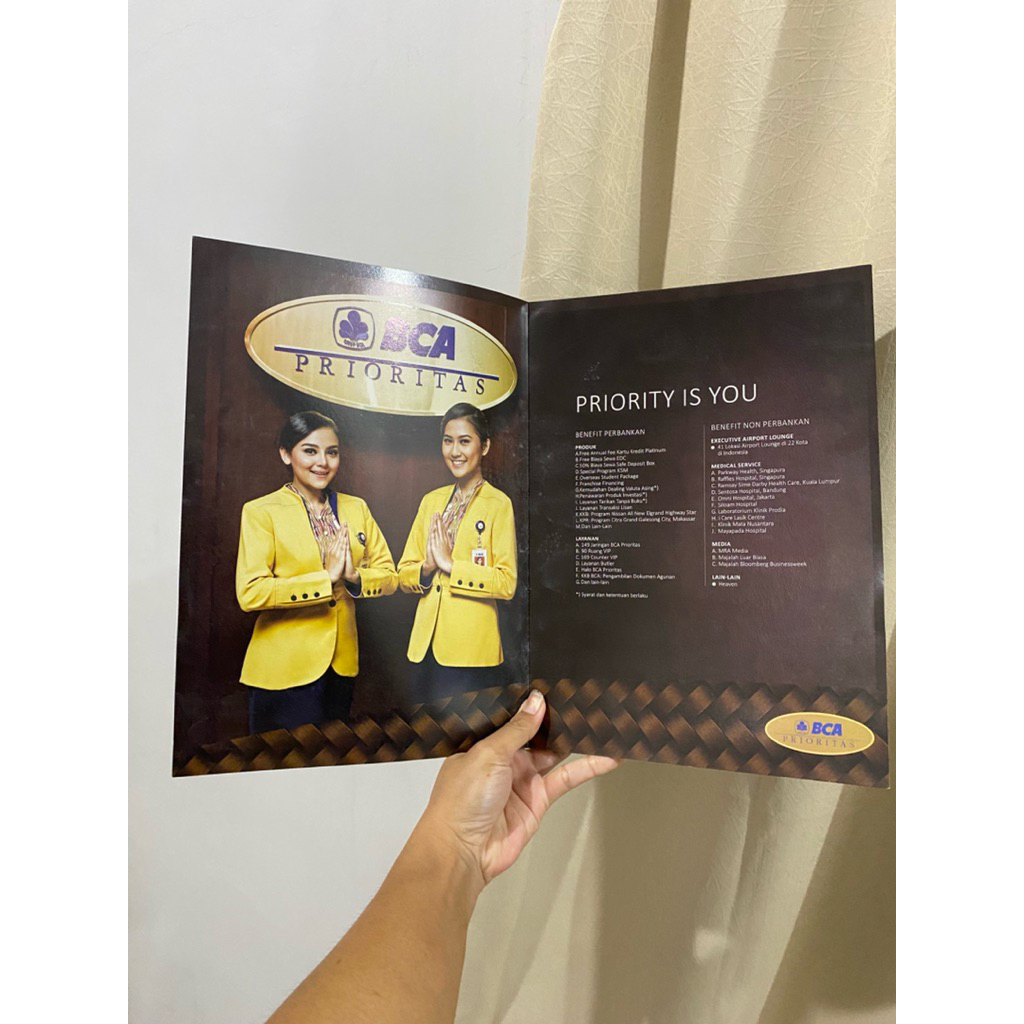 BCA PRIORITAS - Majalah/Payung/Merchandise