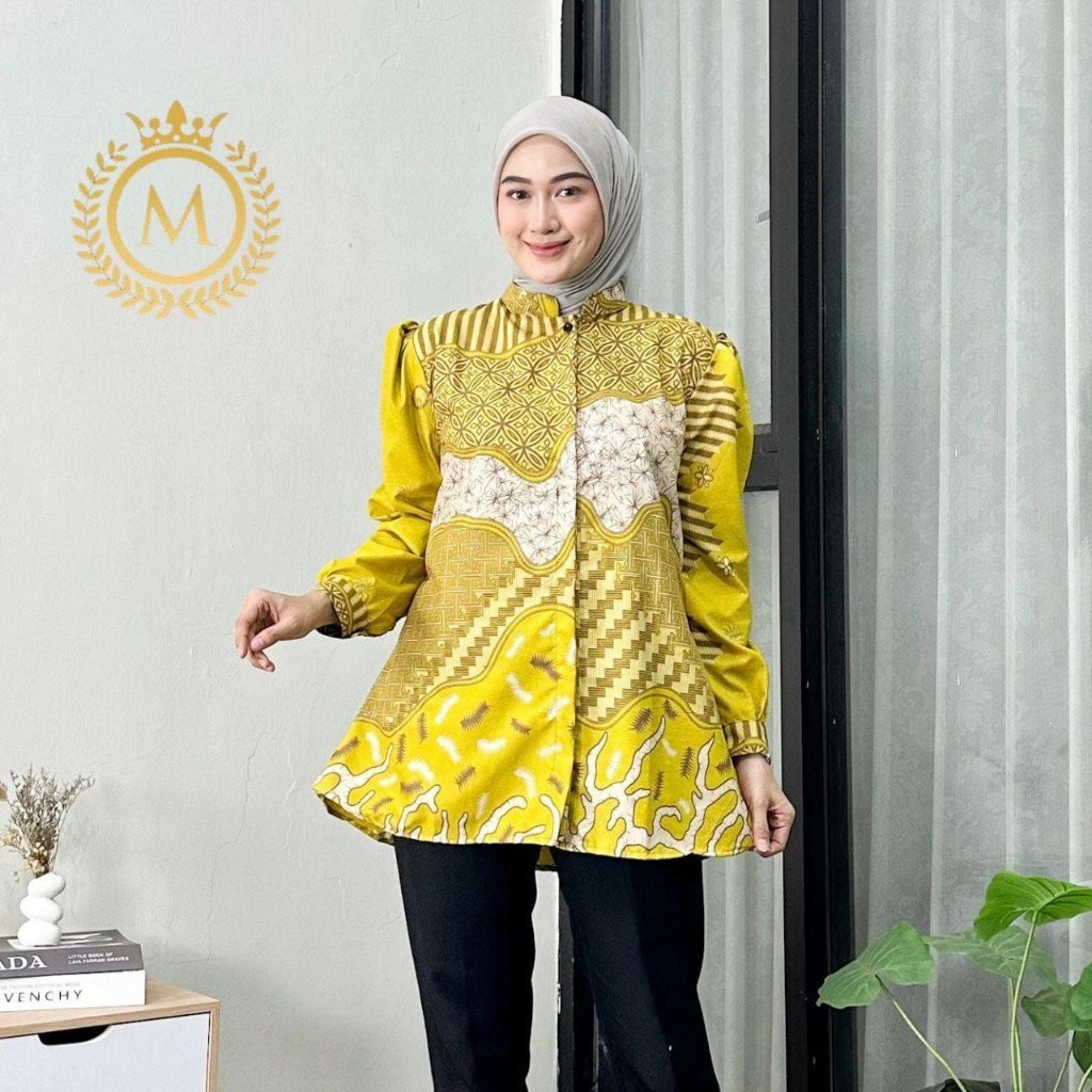 Blouse Batik Wanita Modern Lengan Balon KatunBlouse Batik Wanita Modern Lengan Balon Katun