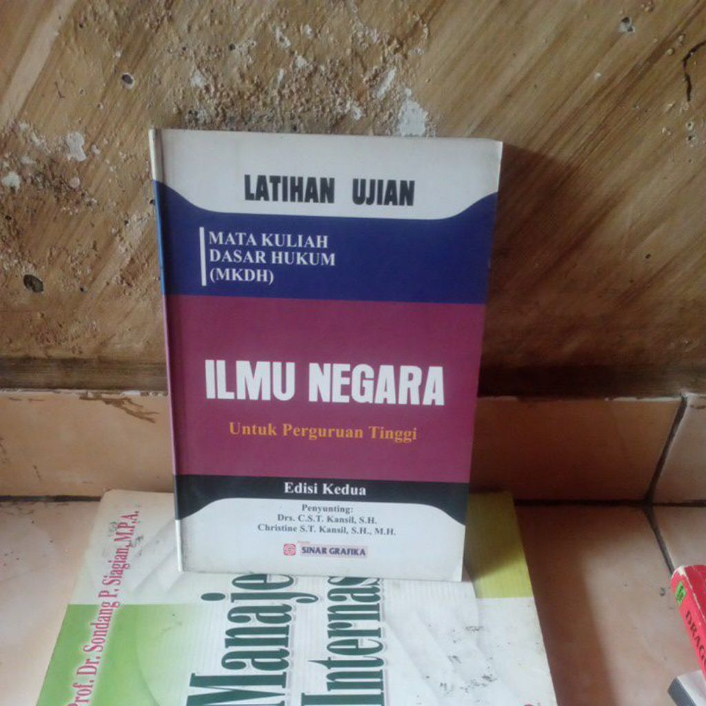 original; Latihan Ujian Mata Kuliah Ilmu Negara untuk Perguruan Tinggi oleh CST Kansil