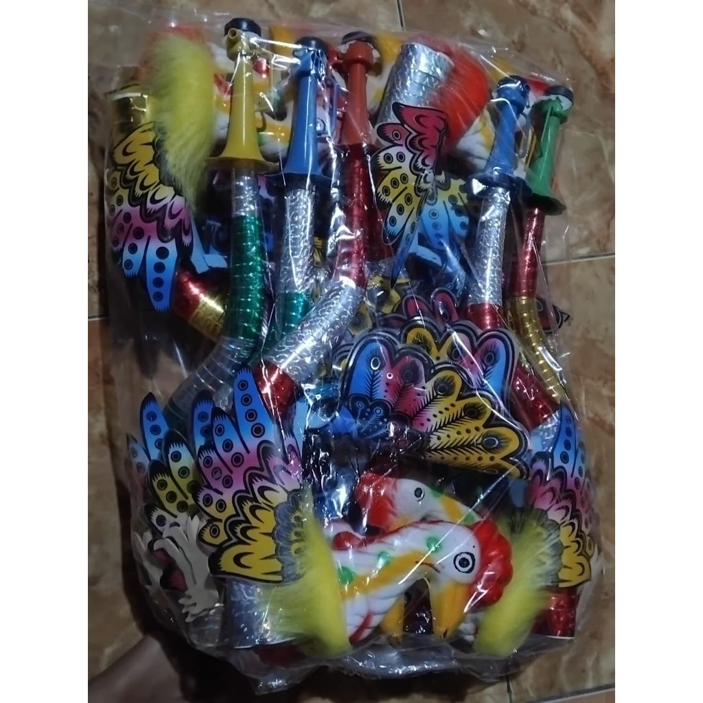 Terompet Tahun Baru Naga