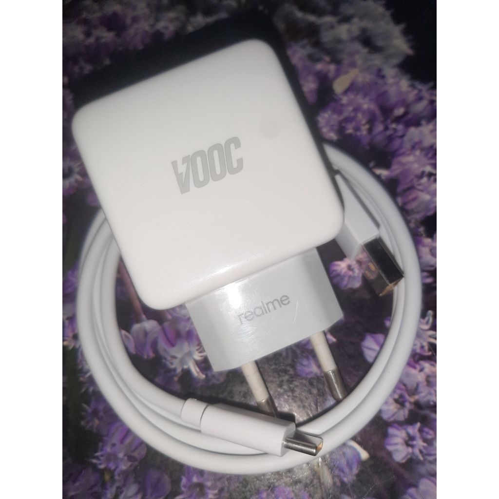 CHARGER REALME VOOC 4A 20 WATT ORI BAWAAN REALME 3 PRO, REALME XT, REALME 5 PRO, REALME X2, REALME X