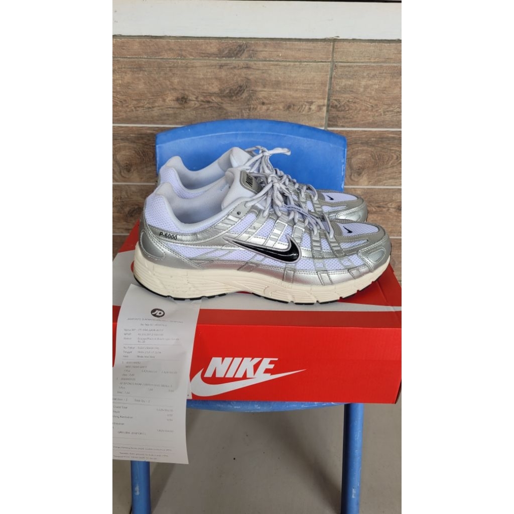 Nike P-6000 White Metallic Silver Flat Silver Black Second ORIGINAL [Like New]