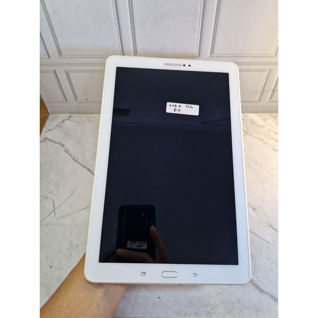 Samsung Galaxy Tab A 10.1 2016 Ram 3Gb Rom 16Gb Resmi sein Mulus Batangan Cek Deskripsi